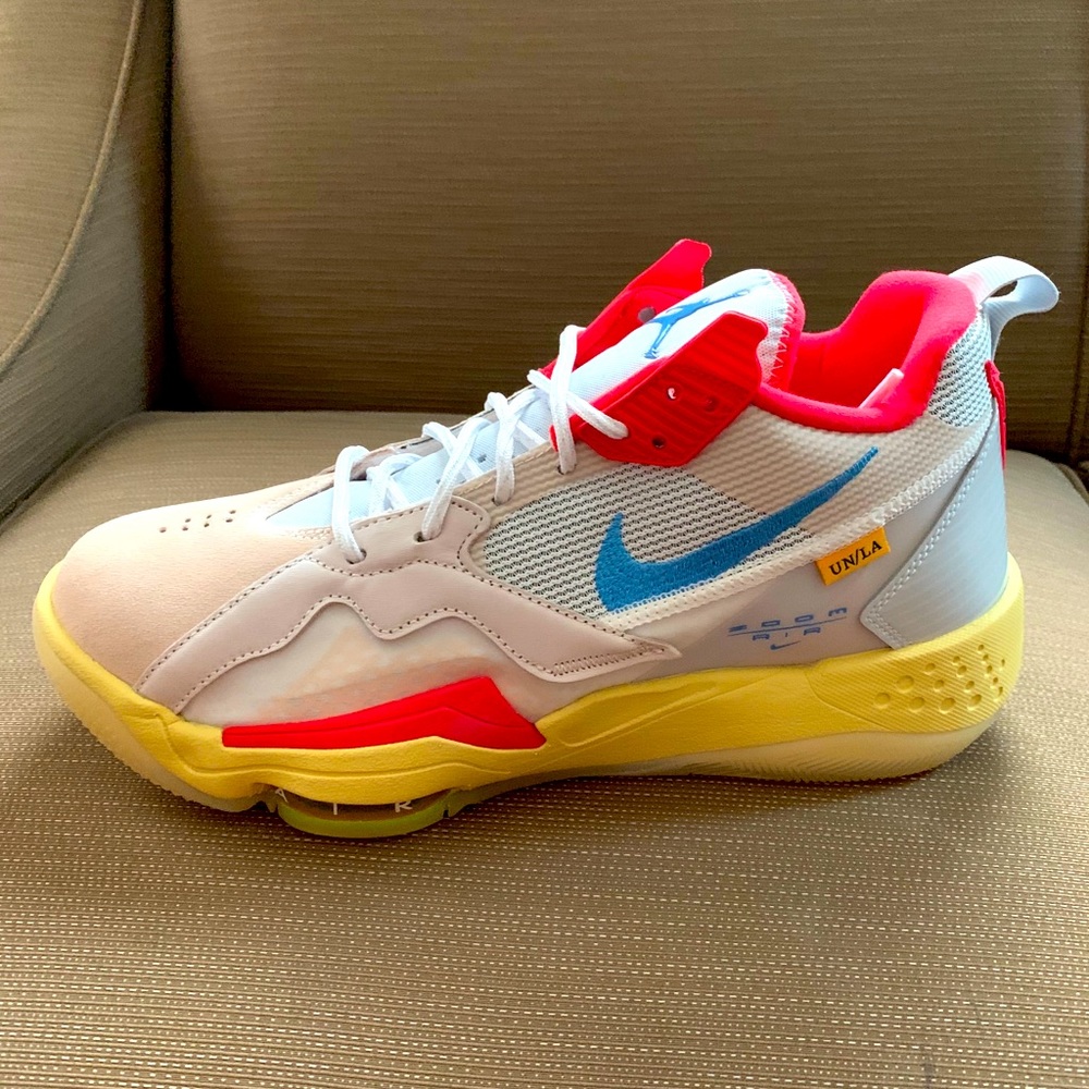 NEW Jordan Zoom 92 Guava Ice Union LA